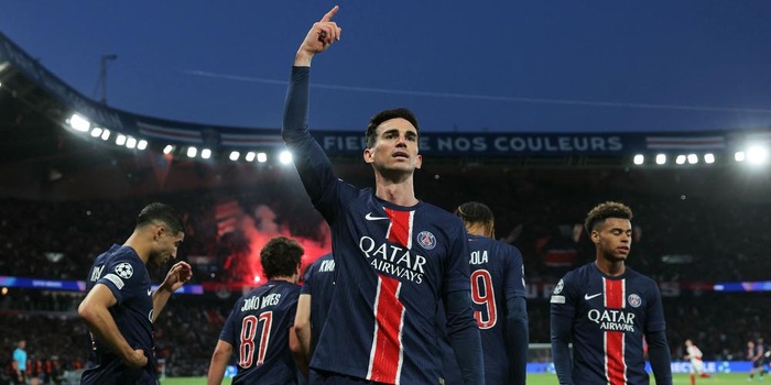 C1: le PSG en finale après avoir battu Arsenal 2-1 (aller 1-0) C1: le PSG en finale après avoir battu Arsenal 2-1 (aller 1-0)