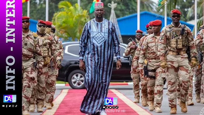 Guinée: le chef de la junte retire leurs permis à deux compagnies minières Guinée: le chef de la junte retire leurs permis à deux compagnies minières