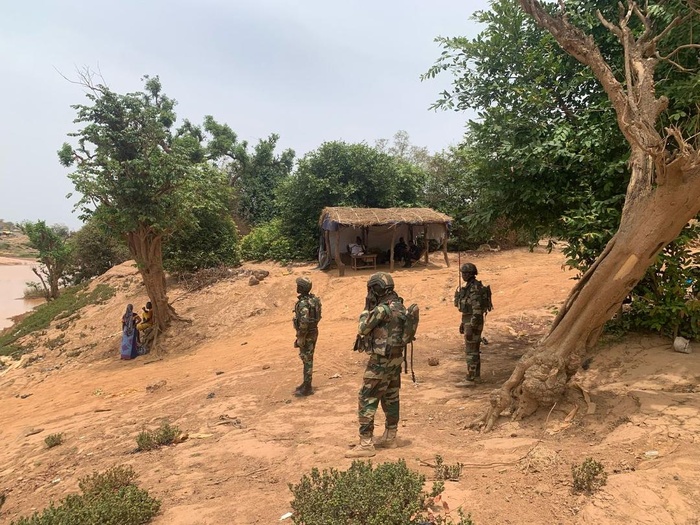 Opération ORIENTALE 1 : Cinq sites d’orpaillage clandestin démantelés au nord de Moussala, plusieurs matériels saisis Opération ORIENTALE 1 : Cinq sites d’orpaillage clandestin démantelés au nord de Moussala, plusieurs matériels saisis