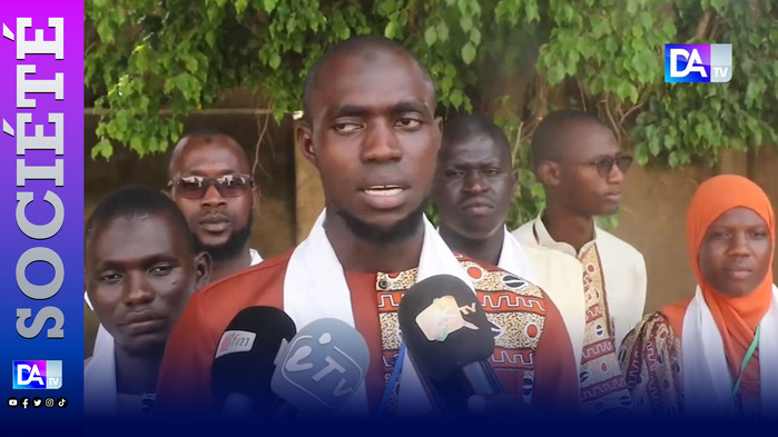 FOSCO et dérives vestimentaires : Ce que préconise l’Association des Élèves et Étudiants Musulmans du Sénégal (AEEMS) FOSCO et dérives vestimentaires : Ce que préconise l’Association des Élèves et Étudiants Musulmans du Sénégal (AEEMS)