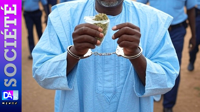 Arrêté avec un kilo de Yamba à Touba : Le maçon Soulèye Ndiaye écope d'un an de prison ferme Arrêté avec un kilo de Yamba à Touba : Le maçon Soulèye Ndiaye écope d'un an de prison ferme