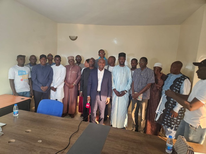 KOLDA : Le PEPS (parti ensemble pour le Sénégal) favorable au dialogue… KOLDA : Le PEPS (parti ensemble pour le Sénégal) favorable au dialogue…