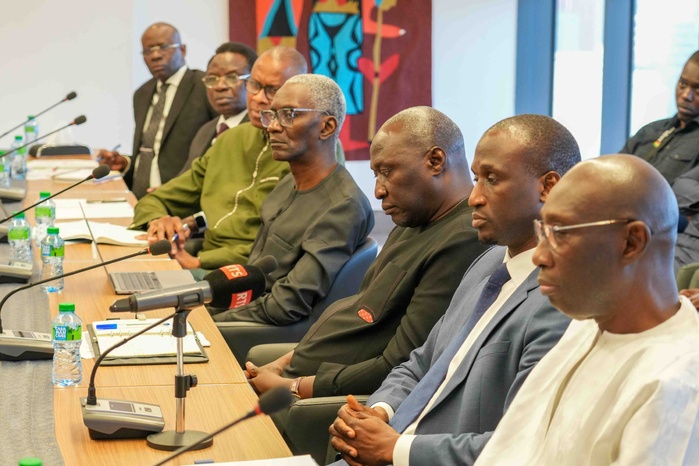 Économie : Le comité de pilotage de la réforme du Code général des Impôts officiellement installé... Économie : Le comité de pilotage de la réforme du Code général des Impôts officiellement installé...