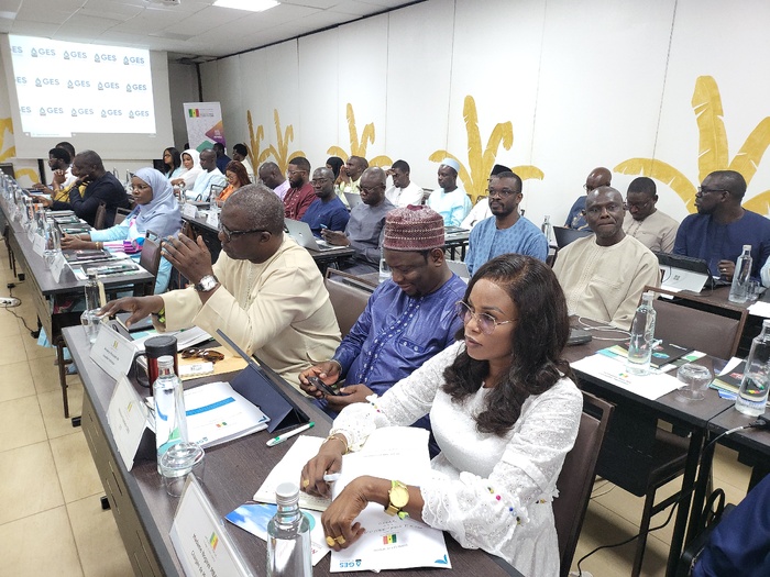 Transparence minière au Sénégal : "Vers un pacte pour la justice sociale et la redevabilité" (Birame Soulèye Diop) Transparence minière au Sénégal : "Vers un pacte pour la justice sociale et la redevabilité" (Birame Soulèye Diop)