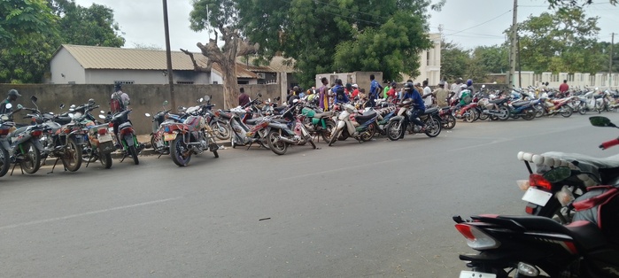 KOLDA : Les usagers de deux roues souhaitent la prorogation de la date de régularisation… KOLDA : Les usagers de deux roues souhaitent la prorogation de la date de régularisation…