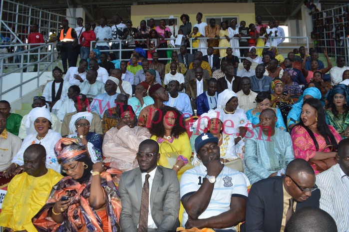 En marge de la finale municipale : Louga intronise Moustapha Diop «maire à vie» (IMAGES) En marge de la finale municipale : Louga intronise Moustapha Diop «maire à vie» (IMAGES)