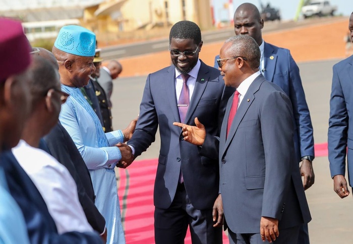 Visite d’État du Président Diomaye en Guinée-Bissau : Pour un renforcement des relations bilatérales entre Dakar et Bissau Visite d’État du Président Diomaye en Guinée-Bissau : Pour un renforcement des relations bilatérales entre Dakar et Bissau