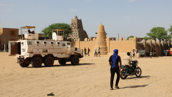 Mali: attaque à Tombouctou contre un camp de l’armée (sources locales et militaire à l’AFP) Mali: attaque à Tombouctou contre un camp de l’armée (sources locales et militaire à l’AFP)