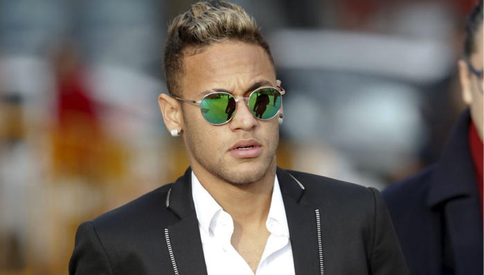 Man Utd a proposé 190 millions pour Neymar !