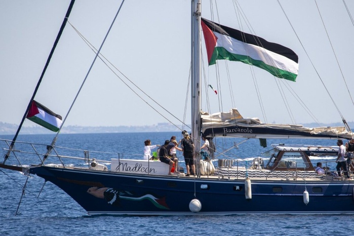 Israël ordonne à l'armée d'empêcher l'arrivée à Gaza d'un navire humanitaire Israël ordonne à l'armée d'empêcher l'arrivée à Gaza d'un navire humanitaire