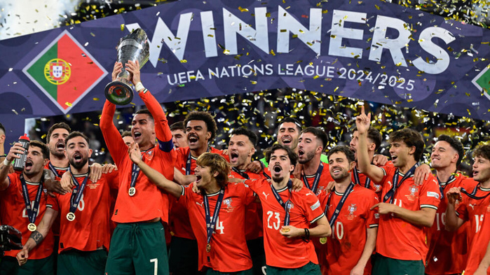 Foot: Portugal remporte la Ligue des nations en battant l'Espagne au tir aux buts Foot: Portugal remporte la Ligue des nations en battant l'Espagne au tir aux buts