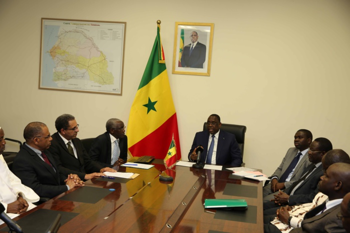 Les images de la rencontre entre le Président Macky Sall et le comité d'organisation de l'anniversaire de Cheikh Anta Diop