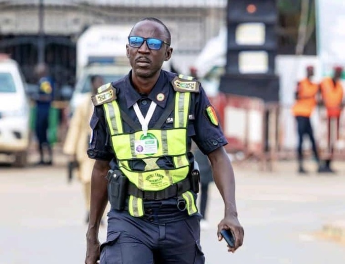 TOUBA – Interpellations musclées, usurpation de fonction, outrage à agents : le coordonnateur de la Brigade de surveillance municipale dans le viseur de la police TOUBA – Interpellations musclées, usurpation de fonction, outrage à agents : le coordonnateur de la Brigade de surveillance municipale dans le viseur de la police