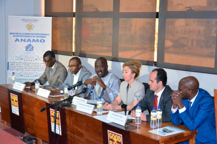 Images de la conférence de presse de Maodo Malick M'baye, Directeur général de l'Agence nationale de la maison de l'outil (ANAMO)