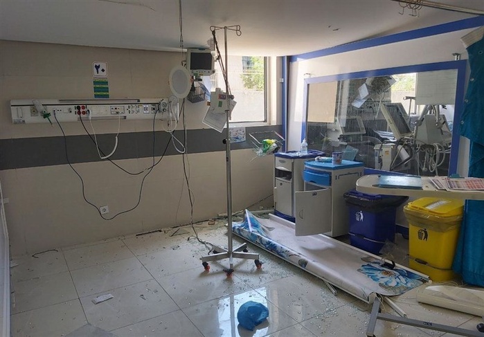 L’Iran accuse Israël d’avoir visé un hôpital et dénonce un "crime de guerre" L’Iran accuse Israël d’avoir visé un hôpital et dénonce un "crime de guerre"