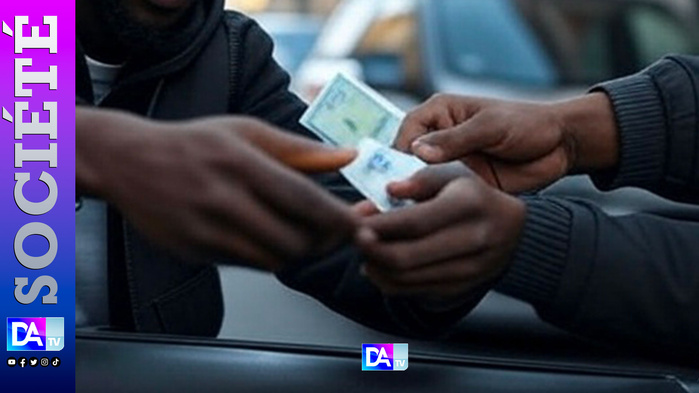 « Je reconnais avoir volé ce sac. Ma mère est très malade, je n’ai pas les moyens de . » À Thiès, un menuisier vole pour sauver sa mère… et finit derrière les verrous « Je reconnais avoir volé ce sac. Ma mère est très malade, je n’ai pas les moyens de . » À Thiès, un menuisier vole pour sauver sa mère… et finit derrière les verrous