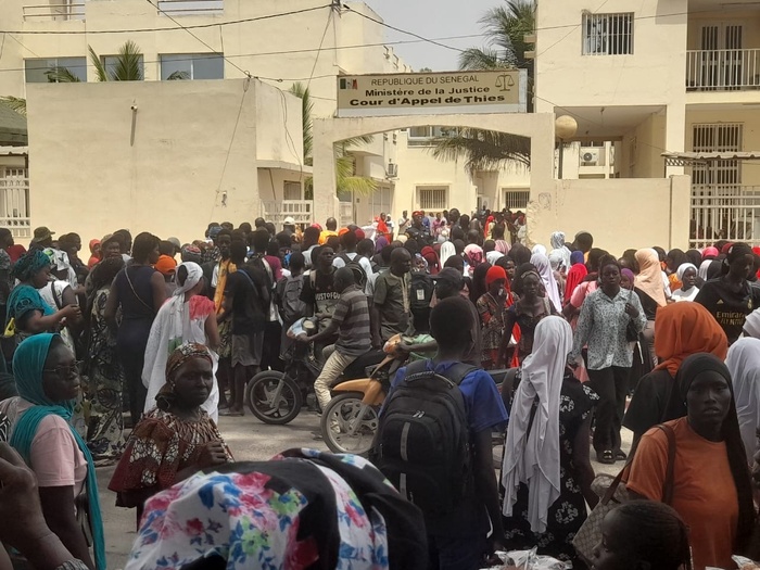 Tribunal de Thiès : Les 30 élèves arrêtés finalement libérés Tribunal de Thiès : Les 30 élèves arrêtés finalement libérés