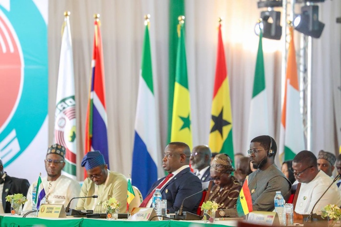 67e Sommet de la Cedeao : BDF félicite Julius Maada Bio et s’engage pour une Cedeao unie, réformée et tournée vers ses peuples 67e Sommet de la Cedeao : BDF félicite Julius Maada Bio et s’engage pour une Cedeao unie, réformée et tournée vers ses peuples