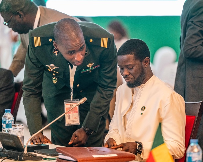 67e Sommet de la Cedeao : BDF félicite Julius Maada Bio et s'engage pour une Cedeao unie, réformée et tournée vers ses peuples 67e Sommet de la Cedeao : BDF félicite Julius Maada Bio et s'engage pour une Cedeao unie, réformée et tournée vers ses peuples