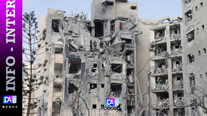 L'Iran accuse Israël d'avoir mené des frappes après l'annonce d'un cessez-le-feu (télévision d'Etat) L'Iran accuse Israël d'avoir mené des frappes après l'annonce d'un cessez-le-feu (télévision d'Etat)