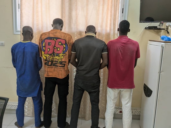 Lutte contre le faux monnayage et le trafic illicite: des billets noirs d’une contrevaleur de près de 1milliard 123 millions en francs CFA saisis à Ziguinchor Lutte contre le faux monnayage et le trafic illicite: des billets noirs d’une contrevaleur de près de 1milliard 123 millions en francs CFA saisis à Ziguinchor