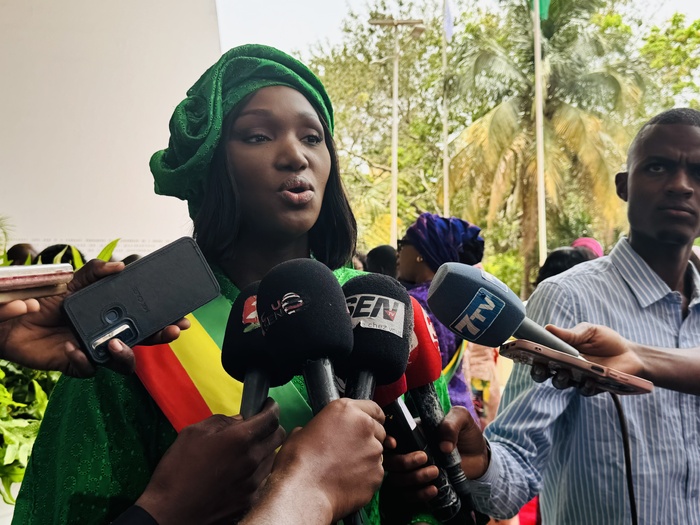 Anta Babacar, député non-inscrit : « Il est temps que le gouvernement se mette en place et que les réformes se fassent sentir! » Anta Babacar, député non-inscrit : « Il est temps que le gouvernement se mette en place et que les réformes se fassent sentir! »