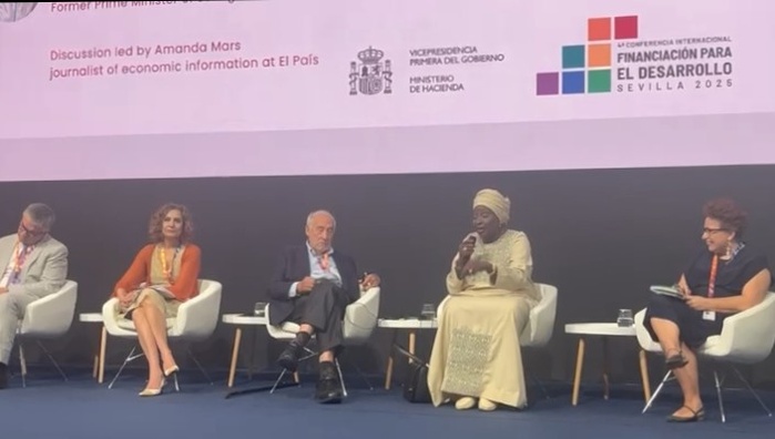 4ème conférence internationale sur le Financement du Développement : « Les multinationales doivent payer leurs impôts dans les pays africains où ils exploitent les ressources naturelles » (Aminata Touré). 4ème conférence internationale sur le Financement du Développement : « Les multinationales doivent payer leurs impôts dans les pays africains où ils exploitent les ressources naturelles » (Aminata Touré).