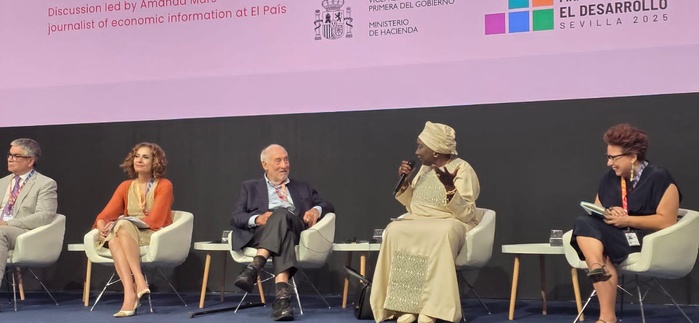 4ème conférence internationale sur le Financement du Développement : "Les multinationales doivent payer leurs impôts dans les pays africains où ils exploitent les ressources naturelles" (Aminata Touré). 4ème conférence internationale sur le Financement du Développement : "Les multinationales doivent payer leurs impôts dans les pays africains où ils exploitent les ressources naturelles" (Aminata Touré).