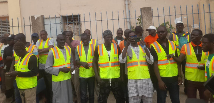 Ngoundiane : Des employés de Talix Mines réclament leur réintégration après un licenciement pour motif économique Ngoundiane : Des employés de Talix Mines réclament leur réintégration après un licenciement pour motif économique