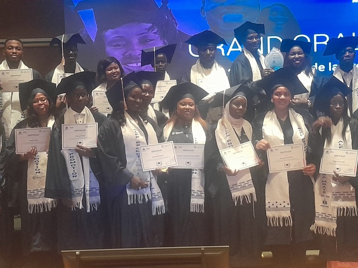 Grand Oral de l’Académie libérale de formation politique :  32 jeunes ont reçu leurs parchemins Grand Oral de l’Académie libérale de formation politique :  32 jeunes ont reçu leurs parchemins