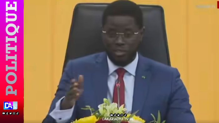 Le message du chef de l’État sur ses deux grands chantiers : « Réconcilier les Sénégalais » et « Libérer la justice » Le message du chef de l’État sur ses deux grands chantiers : « Réconcilier les Sénégalais » et « Libérer la justice »