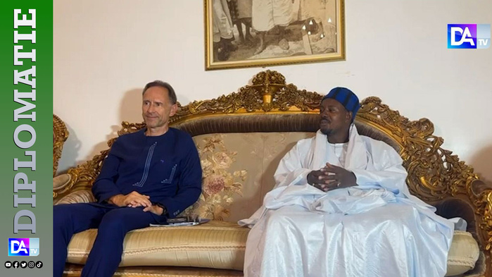 Visite diplomatique à Touba: L’ambassadeur de l’UE attentif à la plaidoirie du porte-parole des Mourides en faveur des émigrés Visite diplomatique à Touba: L’ambassadeur de l’UE attentif à la plaidoirie du porte-parole des Mourides en faveur des émigrés