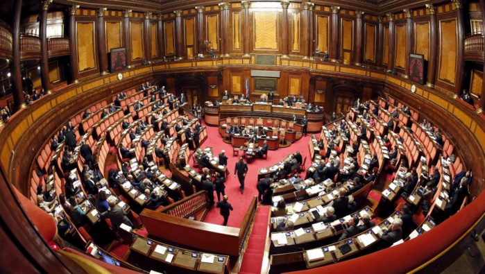 ITALIE : Le Sénat vote la confiance au gouvernement pour l'union gay ITALIE : Le Sénat vote la confiance au gouvernement pour l'union gay