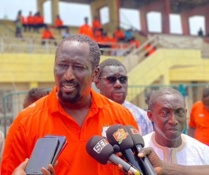 Présidence - FSF : « Notre football a besoin de stabilité », cette réaction d’un ancien international sénégalais pensionnaire du RC Lens… Présidence - FSF : « Notre football a besoin de stabilité », cette réaction d’un ancien international sénégalais pensionnaire du RC Lens…