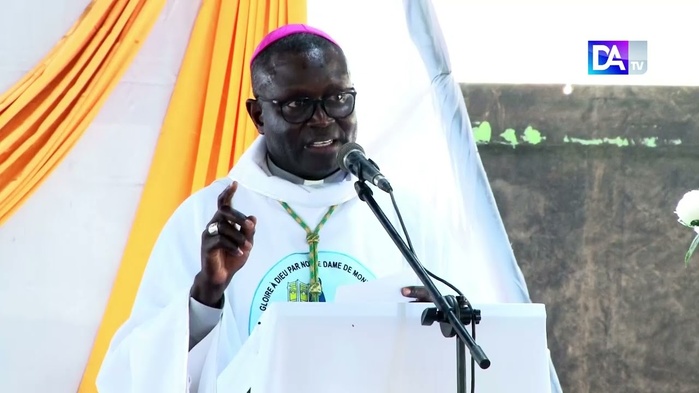 Église catholique : Monseigneur André Gueye nomme deux nouveaux Vicaires généraux pour l’Archidiocèse de Dakar Église catholique : Monseigneur André Gueye nomme deux nouveaux Vicaires généraux pour l’Archidiocèse de Dakar