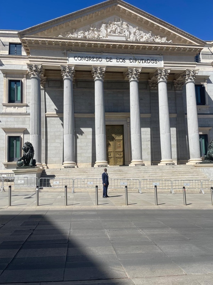 Affaire ASER-AEE POWER : Thierno Alassane Sall sur les traces des 37 milliards de francs CFA Affaire ASER-AEE POWER : Thierno Alassane Sall sur les traces des 37 milliards de francs CFA