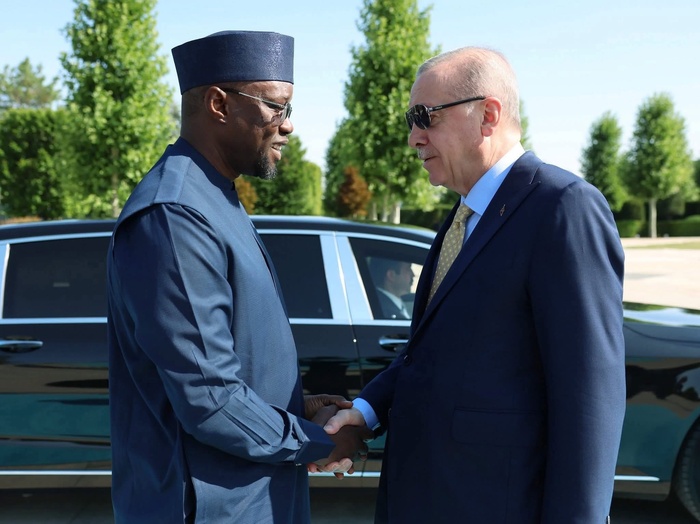 Recep Tayyip Erdogan recevant le PM Ousmane Sonko : « Nous souhaitons porter notre volume d’échanges à 1 milliard de dollars dès la première phase »