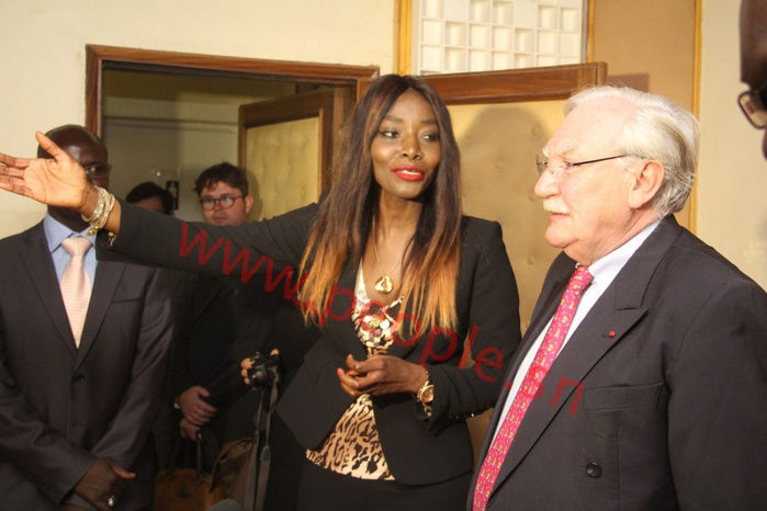 Les images du lancement de la radio Fem FM de la diva Coumba Gawlo