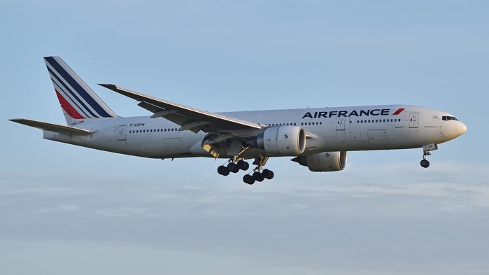 Vol Paris-Dakar d'Air France : une passagère agitée contraint l’avion à faire demi-tour, ce samedi Vol Paris-Dakar d'Air France : une passagère agitée contraint l’avion à faire demi-tour, ce samedi