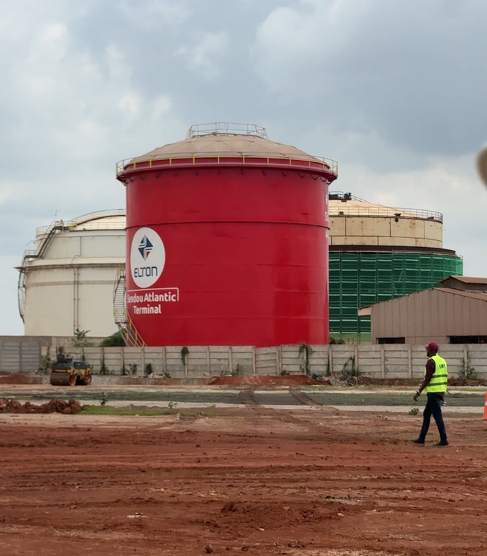 Birame Soulèye Diop au Port de SENDOU-BARGNY : le retard dans la mise en service effective des stockages au cœur d’une visite