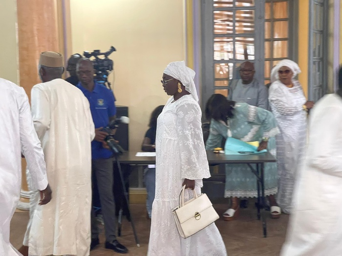 Vote décisif à la mairie de Dakar : forte mobilisation autour de la succession du maire