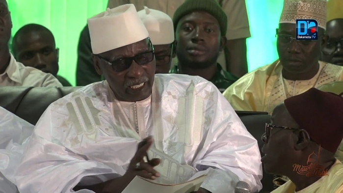 Tivaouane (1er jour du Burd) / Décadence de la société sénégalaise : Le Khalife tire la sonnette d’alarme et appelle à la repentance Tivaouane (1er jour du Burd) / Décadence de la société sénégalaise : Le Khalife tire la sonnette d’alarme et appelle à la repentance