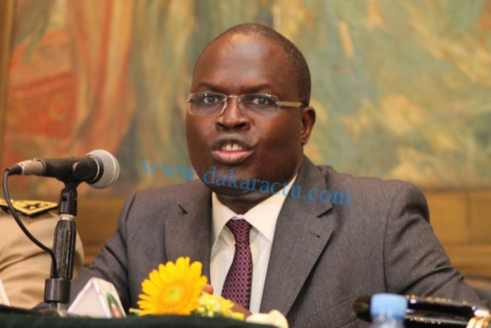 Reférendum : Khalifa Sall va à l’encontre de la décision du BP et appelle à voter Non Reférendum : Khalifa Sall va à l’encontre de la décision du BP et appelle à voter Non
