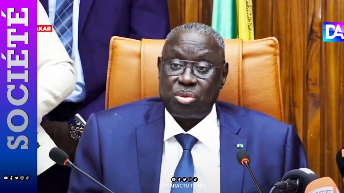 Remaniement : Le message émouvant d’adieu de Jean Baptiste Tine après son départ du ministère de l’Intérieur Remaniement : Le message émouvant d’adieu de Jean Baptiste Tine après son départ du ministère de l’Intérieur