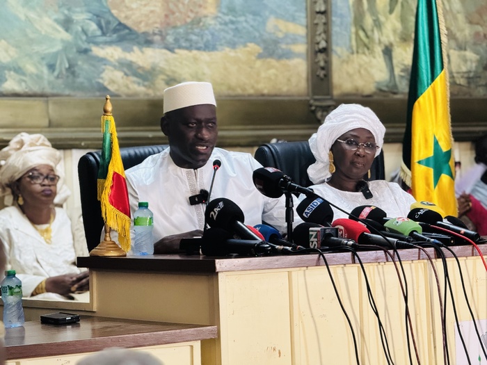 Abass Fall prenant fonction à la ville de Dakar: « L’heure n’est plus aux clivages stériles mais à la recherche de la performance »