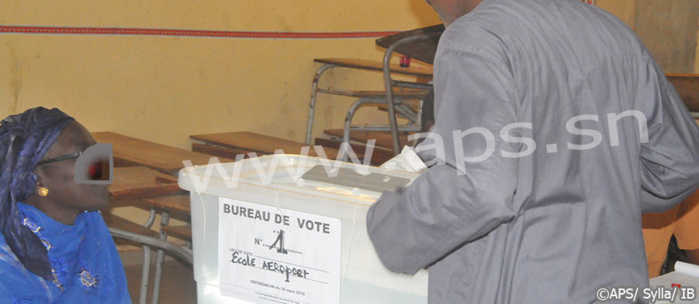 97 militaires et paramilitaires ont voté au premier jour du scrutin