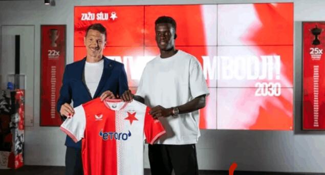 Ligue des champions : Youssoupha Mbodj, jeune latéral sénégalais du Slavia Prague s’offre un doublé