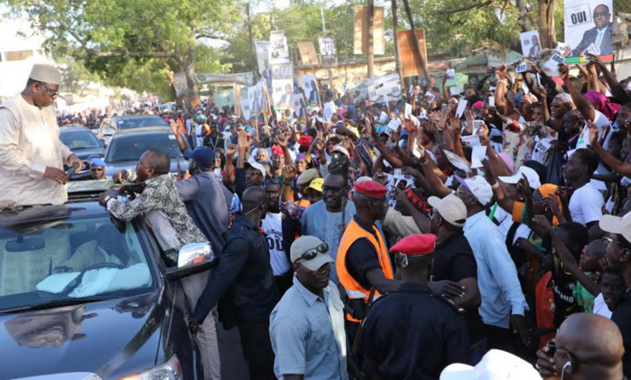 Accueil populaire de Macky Sall à Tivaouane Accueil populaire de Macky Sall à Tivaouane
