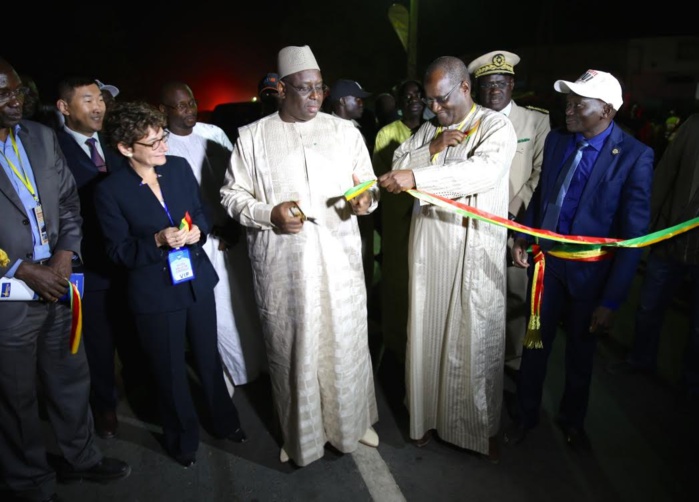 MACKY SALL PAR RAPPORT AU RÉFÉRENDUM DU 20 MARS : « J’aurais pu dire aux députés : votez-nous cette loi… mais » MACKY SALL PAR RAPPORT AU RÉFÉRENDUM DU 20 MARS : « J’aurais pu dire aux députés : votez-nous cette loi… mais »