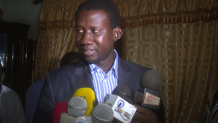 QUELQUES HEURES APRÈS SON ENTREVUE AVEC LE PRÉSIDENT SALL : Le maire de Mbacké décide de voter Non QUELQUES HEURES APRÈS SON ENTREVUE AVEC LE PRÉSIDENT SALL : Le maire de Mbacké décide de voter Non